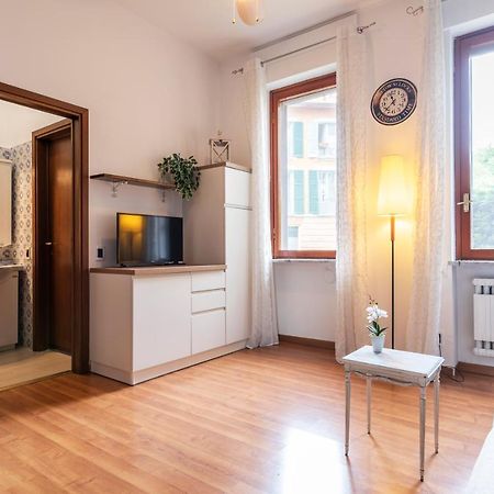 Casa Blu Flexyrent Apartment Wifi - No Ac 밀라노 외부 사진